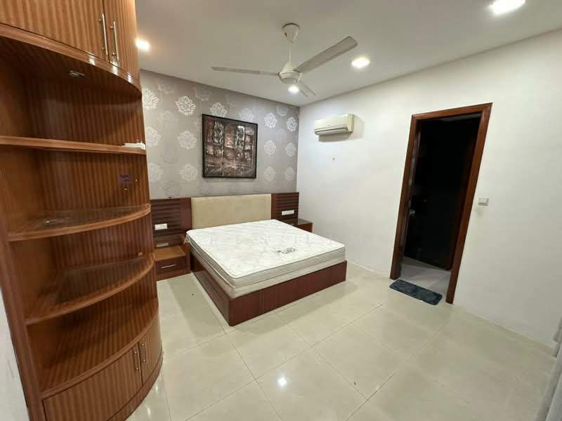 2-storey Terraced House for Rent in Bukit Rahman Putra (Sungai Buloh) - Ares Lim - Bedroom - PropertyGuru.com.my