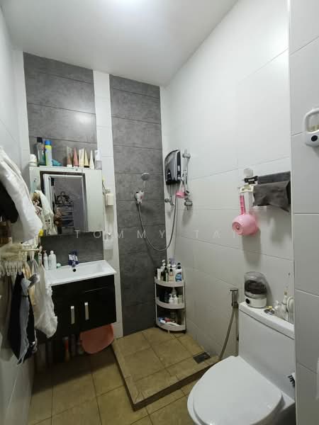 2-storey Terraced House for Sale in Bukit Indah (Iskandar Puteri (Nusajaya)) - Tommy Tai - Bathroom - PropertyGuru.com.my