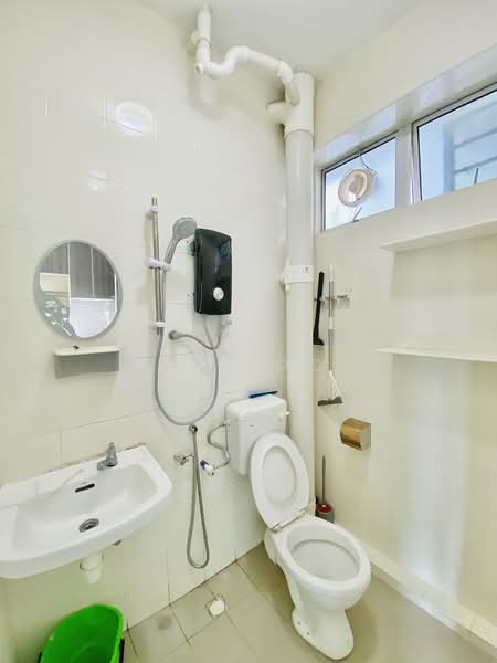 Apartment for Sale at Suria Vista Apartment - KV LOO - Bathroom - PropertyGuru.com.my
