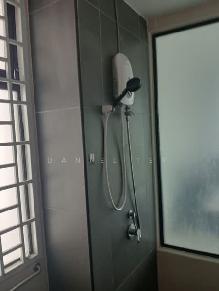 Service Residence for Rent at Wave @ Marina Cove - Daniel Tey - Bathroom - PropertyGuru.com.my
