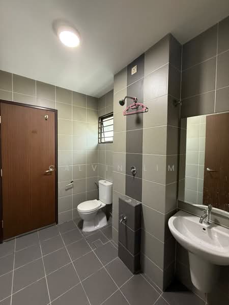2-storey Terraced House for Rent in Bandar Bukit Raja (Klang) - Calvin Lim - Bathroom - PropertyGuru.com.my