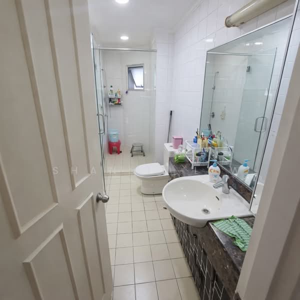 Condominium for Sale at Suasana Sentral Condominiums - Shannie Law - Bathroom - PropertyGuru.com.my