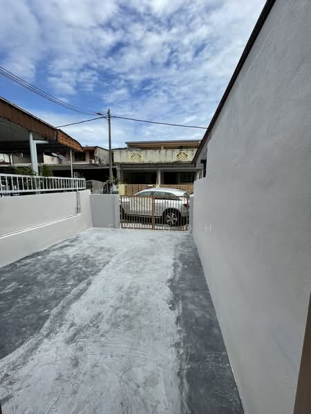 1.5-storey Terraced House for Sale in Taman Dusun Setia (Seremban) - Leo Goh - PropertyGuru.com.my