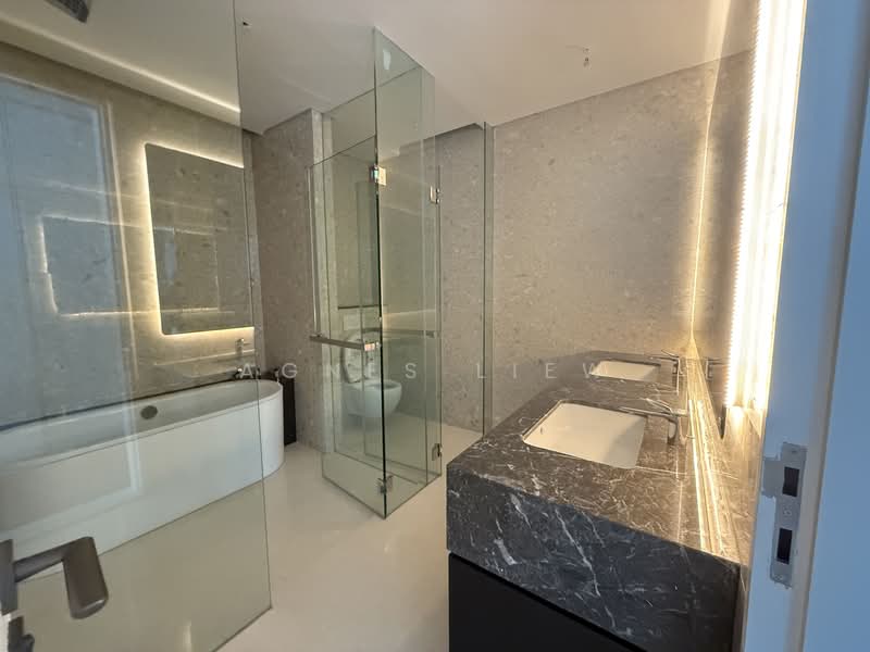 Service Residence for Sale at Crown Residences @ Pavilion Damansara Heights - Agnes Liew - Bathroom - PropertyGuru.com.my