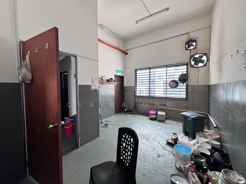 Shop / Office for Rent in Austin Crest (Johor Bahru) - Claira Ong - Interior - PropertyGuru.com.my