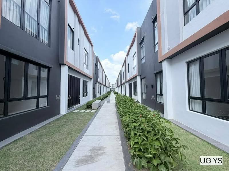 Townhouse for Sale in Telok Panglima Garang (Selangor) - Mason Chiah - Exterior - PropertyGuru.com.my