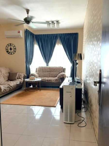 Condominium for Sale at Desa Impiana - Carlos Ng - Living Room - PropertyGuru.com.my