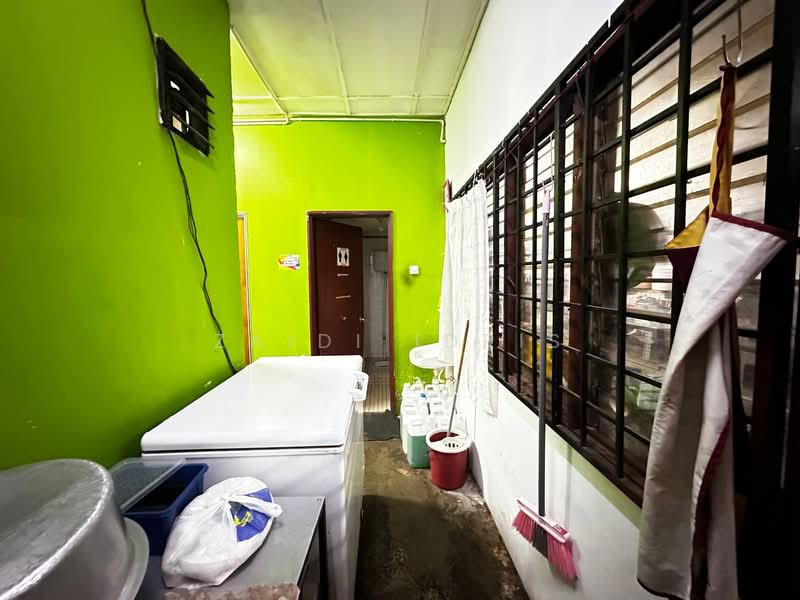 Shop / Office for Sale in Shah Alam (Selangor) - Zaidi Idris - Interior - PropertyGuru.com.my