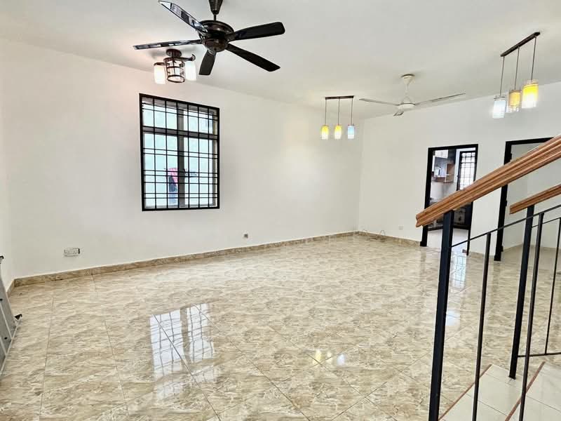 2-storey Terraced House for Sale in Taman Nusa Indah (Iskandar Puteri (Nusajaya)) - Eric Lee - Living Room - PropertyGuru.com.my