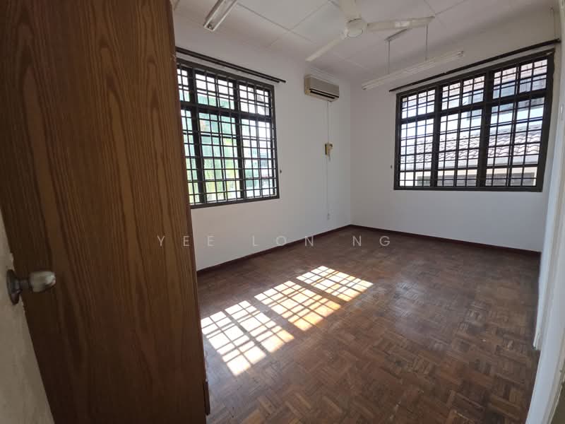 Semi-Detached House for Sale in Tampoi (Johor) - Yee Lon Ng - PropertyGuru.com.my