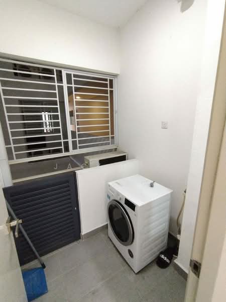 The Raffles Suites untuk Untuk Disewa - RM 2,000 /bulan, Mac 2026 - PropertyGuru.com.my