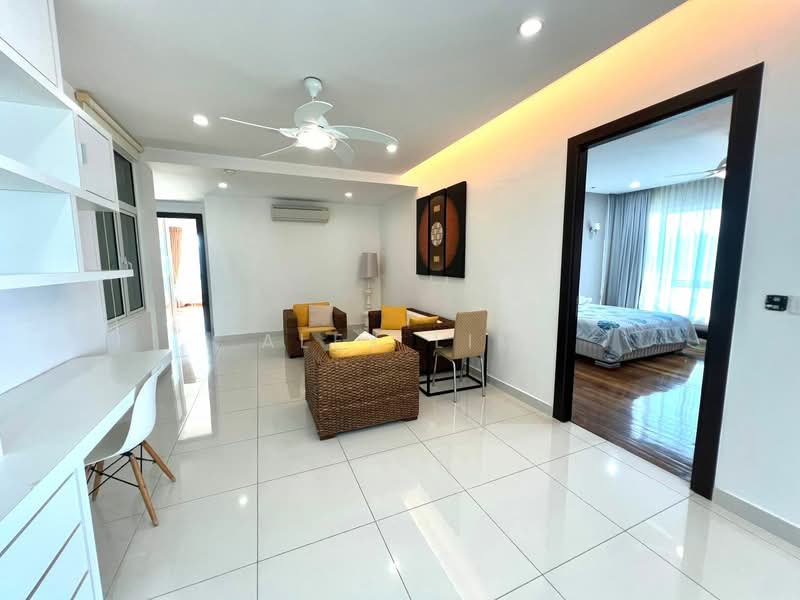 Condominium for Rent at Gurney Paragon - Alex Lim - Living Room - PropertyGuru.com.my