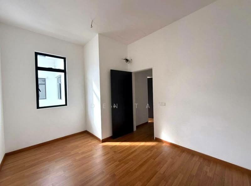 Cluster House for Sale in Eco Botanic (Iskandar Puteri (Nusajaya)) - Iden Tan - Interior - PropertyGuru.com.my