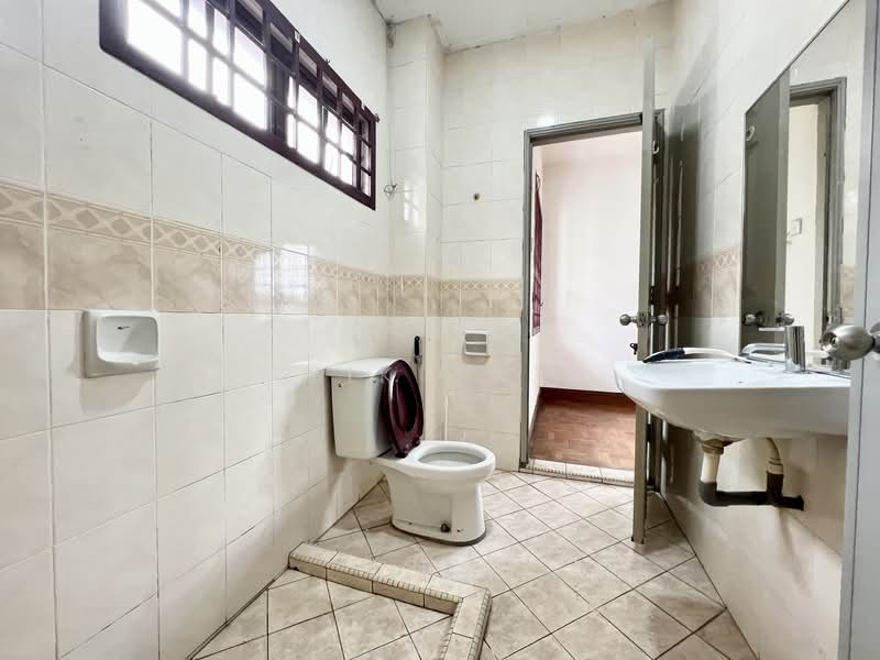 2-storey Terraced House for Sale in Permas Jaya (Johor Bahru) - Yik Tat - PropertyGuru.com.my