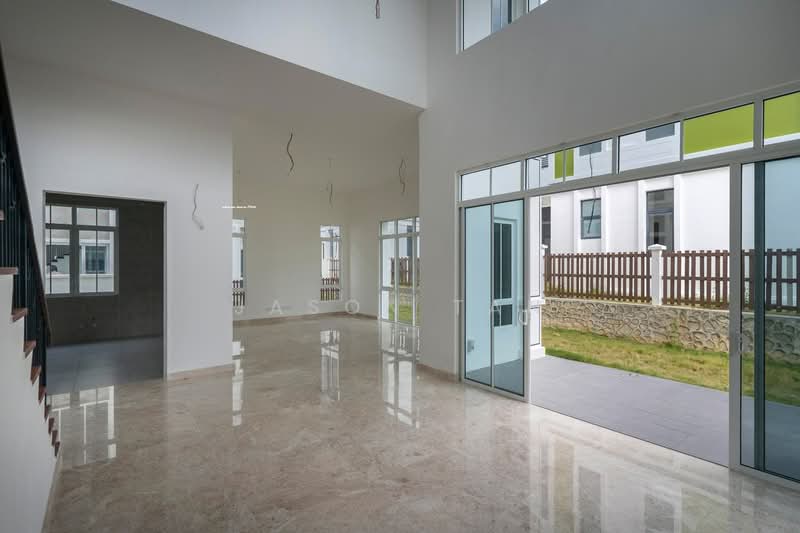 Bungalow for Sale in Setia Eco Park (Setia Alam) - Jason Tan - Living Room - PropertyGuru.com.my