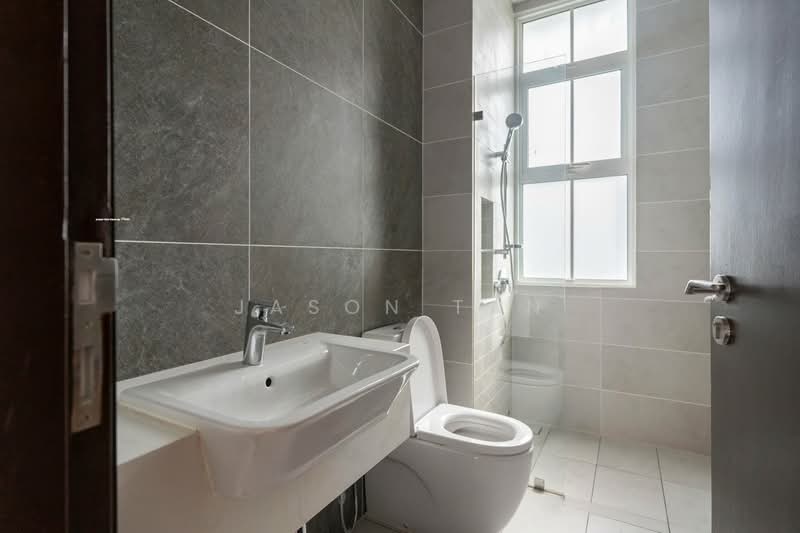 Bungalow for Sale in Setia Eco Park (Setia Alam) - Jason Tan - Bathroom - PropertyGuru.com.my