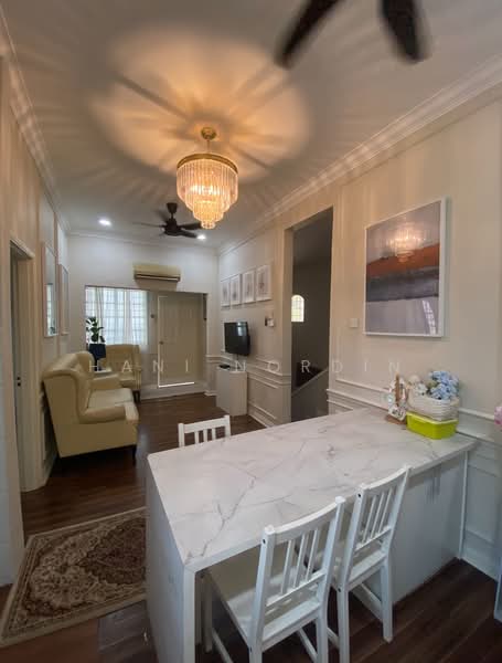 Bandar Tun Hussein Onn untuk Untuk Dijual - RM 1,150,000, Apr 2026 - Living Room - PropertyGuru.com.my