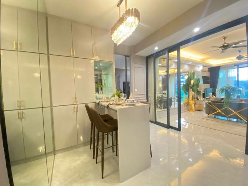 Condominium for Sale at LaCosta @ Sunway South Quay - Hazeman Omar - Living Room - PropertyGuru.com.my