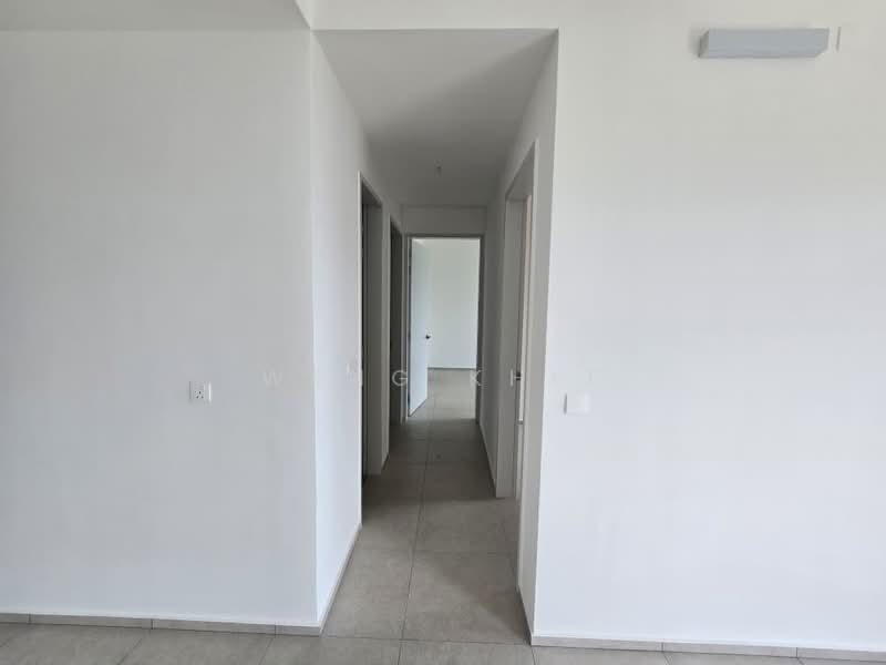 Condominium for Sale at EdgeWood Residences @ SkySanctuary - Weng Khit - Corridor - PropertyGuru.com.my