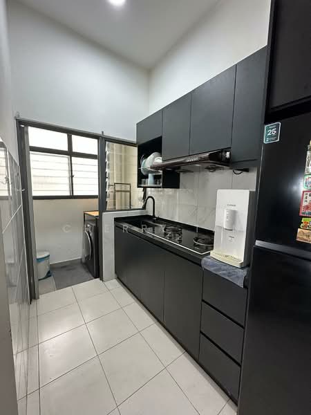 Sky Awani Residensi 2 untuk Untuk Disewa - RM 1,500 /bulan, Mac 2026 - Kitchen - PropertyGuru.com.my