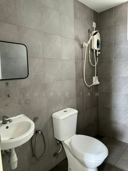 Sky Awani Residensi 2 untuk Untuk Disewa - RM 1,500 /bulan, Mac 2026 - Bathroom - PropertyGuru.com.my