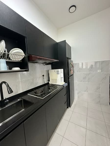 Sky Awani Residensi 2 untuk Untuk Disewa - RM 1,500 /bulan, Mac 2026 - Kitchen - PropertyGuru.com.my