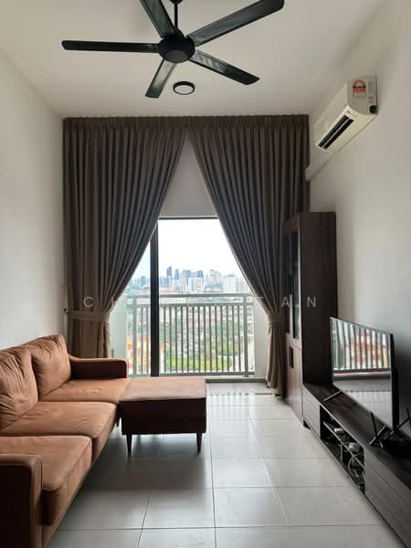 Sky Awani Residensi 2 untuk Untuk Disewa - RM 1,500 /bulan, Mac 2026 - Living Room - PropertyGuru.com.my
