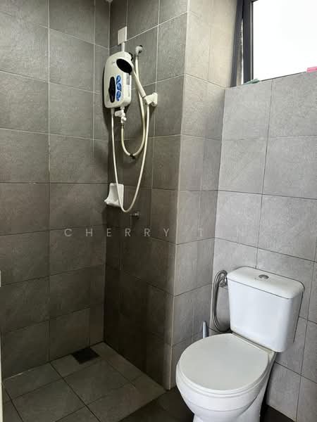 Sky Awani Residensi 2 untuk Untuk Disewa - RM 1,500 /bulan, Mac 2026 - Bathroom - PropertyGuru.com.my