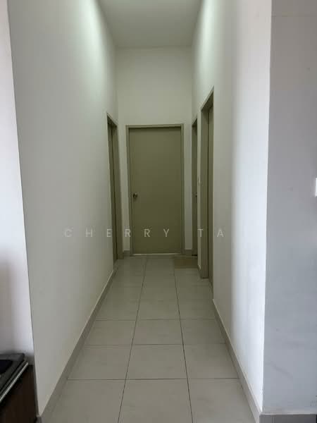 Sky Awani Residensi 2 untuk Untuk Disewa - RM 1,500 /bulan, Mac 2026 - Corridor - PropertyGuru.com.my