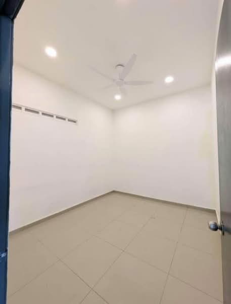 2-storey Terraced House for Sale in Taman Sri Kulai Baru (Kulai) - Vlien Lua - PropertyGuru.com.my