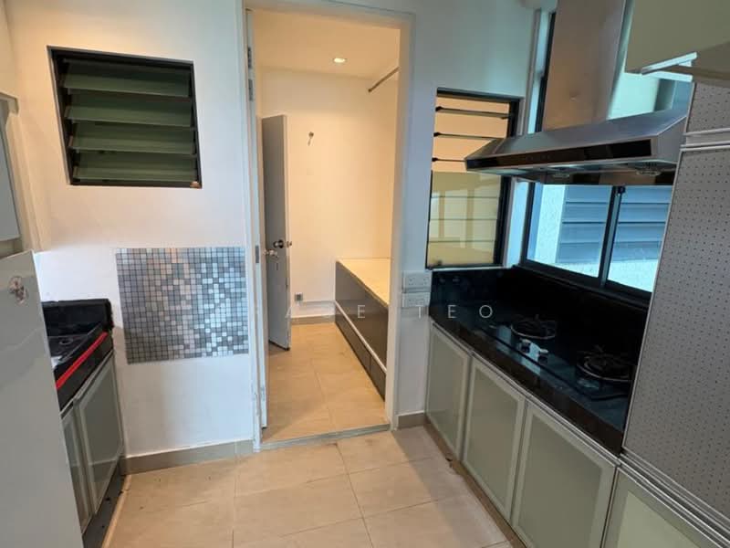 Condominium for Rent at The Peak Condominium - Grace Teo - Kitchen - PropertyGuru.com.my