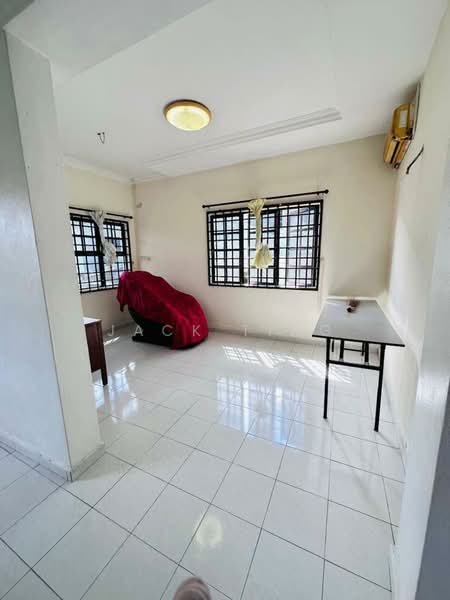 2-storey Terraced House for Sale in Taman Sri Putri (Skudai) - Jack Ting - Living Room - PropertyGuru.com.my
