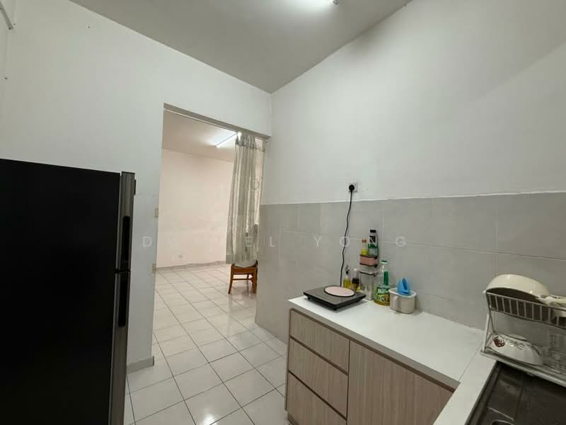 Apartment for Sale at Molek Ria - Daniel Yong - Kitchen - PropertyGuru.com.my