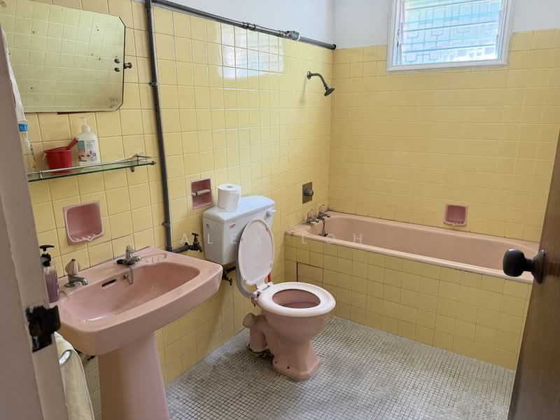 Taman Desa, Old Klang Road untuk Untuk Dijual - RM 3,500,000, Mac 2026 - Bathroom - PropertyGuru.com.my