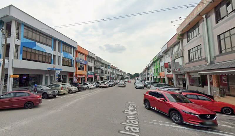 Shop for Rent in Taman Molek (Johor Bahru) - Kuu Chin - Exterior - PropertyGuru.com.my