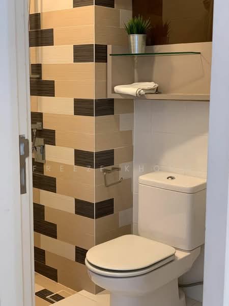 Service Residence for Sale at Verve Suites - Freeze Khong - Bathroom - PropertyGuru.com.my