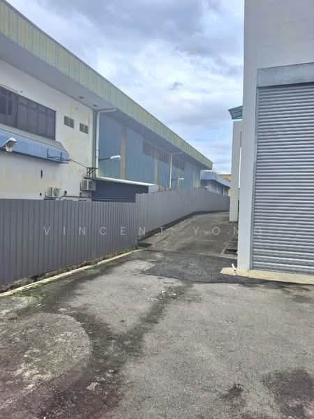 Detached Factory for Rent in Bukit Rahman Putra (Sungai Buloh) - Vincent Yong - Exterior - PropertyGuru.com.my