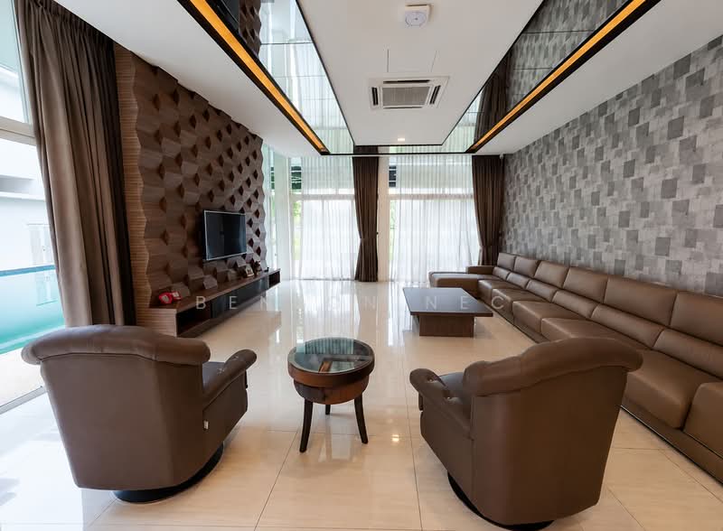 Rumah Banglo untuk Dijual di Leisure Farm (Gelang Patah) - Benson NEC - Living Room - PropertyGuru.com.my