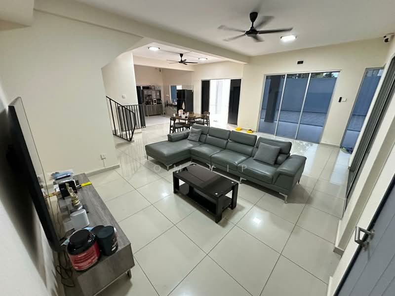 Acacia Park 4B untuk Untuk Dijual - RM 799,000, Mac 2026 - Living Room - PropertyGuru.com.my
