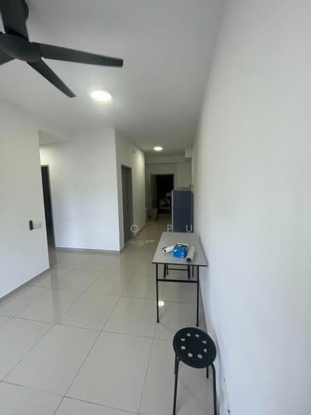 Service Residence for Sale at D'Vervain - Hao Pua - Corridor - PropertyGuru.com.my