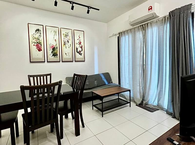 Condominium for Rent at TRI PINNACLE - Quvee Ooi - Living Room - PropertyGuru.com.my