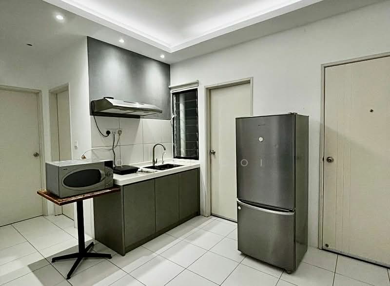 Condominium for Rent at TRI PINNACLE - Quvee Ooi - Kitchen - PropertyGuru.com.my