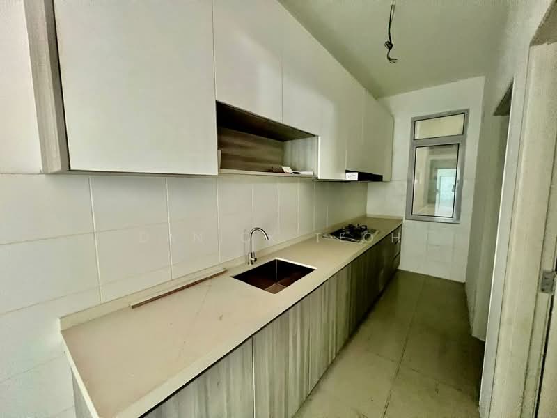 Condominium for Sale at 10 Island Resort - Danick Teoh - Kitchen - PropertyGuru.com.my
