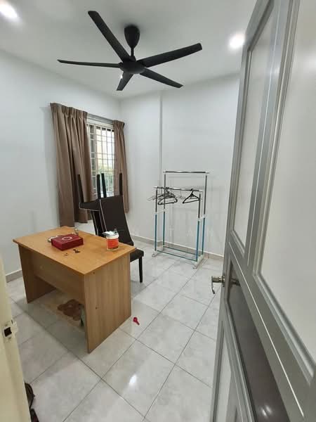 Condominium for Sale at Desa Golf Condominium - Jan Tan - Study - PropertyGuru.com.my