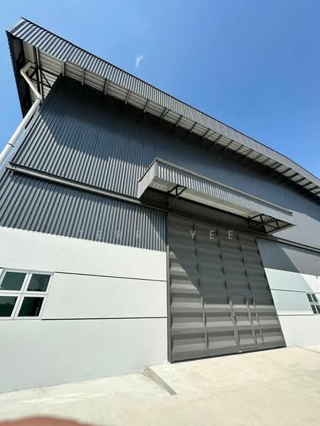 Semi-D Factory for Rent in Klang (Selangor) - Terry Yee - Exterior - PropertyGuru.com.my