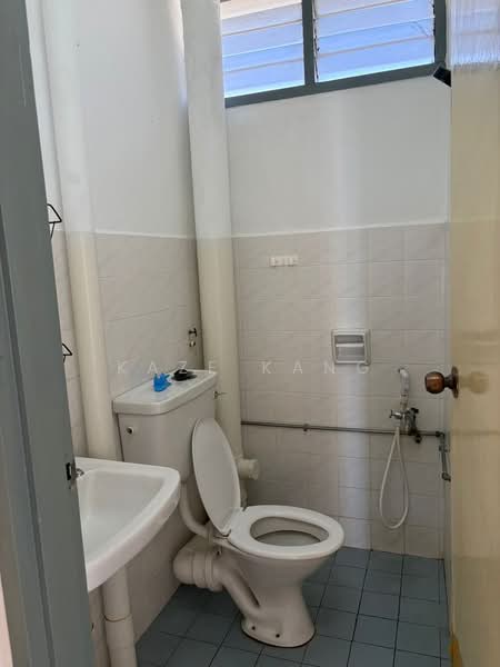 Condominium for Rent at Indah Bay Condominium - Kaze Kang - PropertyGuru.com.my