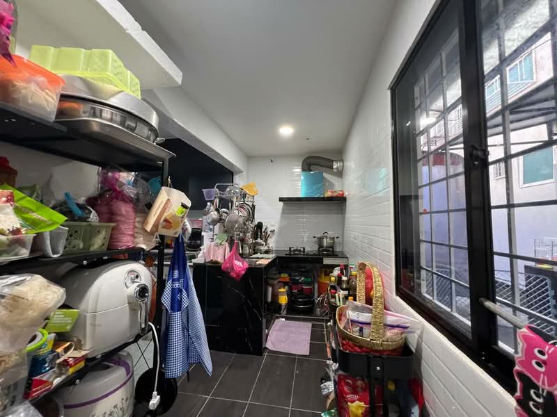 2-storey Terraced House for Sale in Bandar Damai Perdana (Cheras) - Angel Yeoh - Kitchen - PropertyGuru.com.my