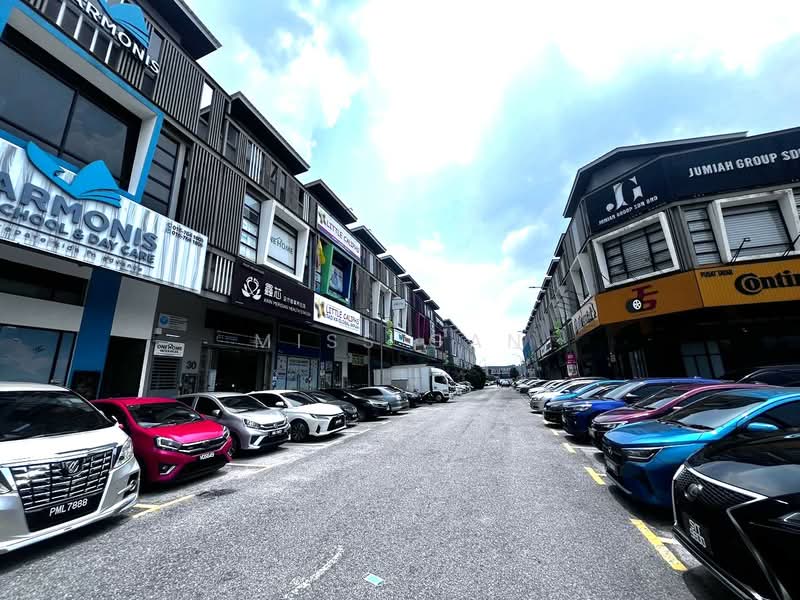 Shop for Sale in Bukit Raja (Selangor) - Miss Gan - Exterior - PropertyGuru.com.my