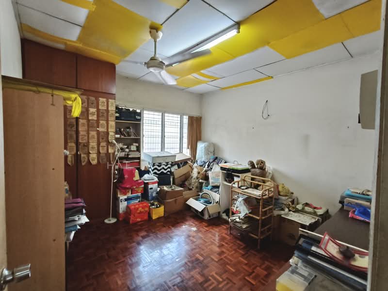 Rumah Teres 2 Tingkat untuk Dijual di Taman Connaught (Cheras) - Henry Chia - PropertyGuru.com.my