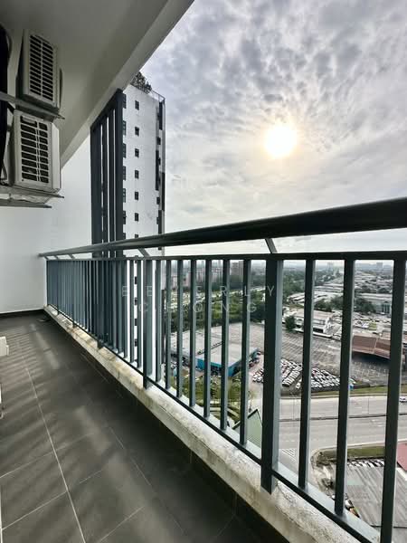 Servis Apartment untuk Dijual di G Residence - Beverly Chong - Balcony - PropertyGuru.com.my